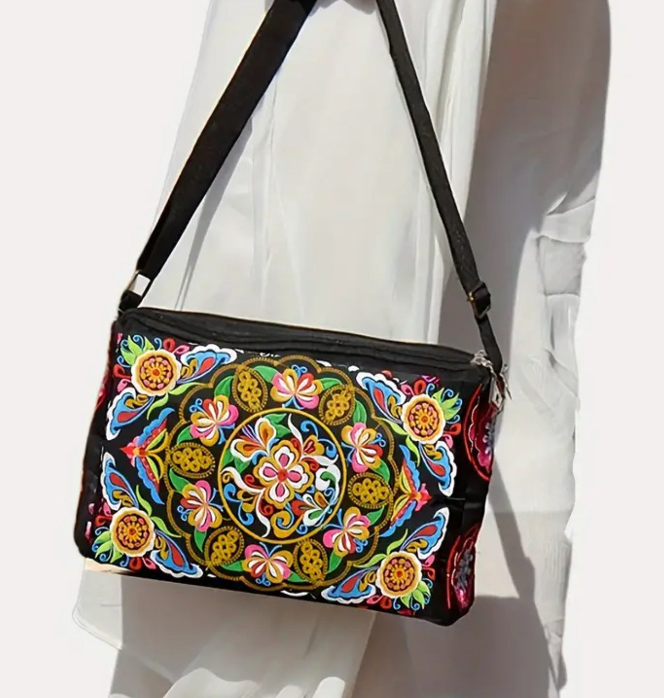 Bohemian Delight - Vintage Embroidered Crossbody Bag with Adjustable Strap, Perfect Womens Retro Handbag & Phone Purse for Ethnic Style Enthusiasts